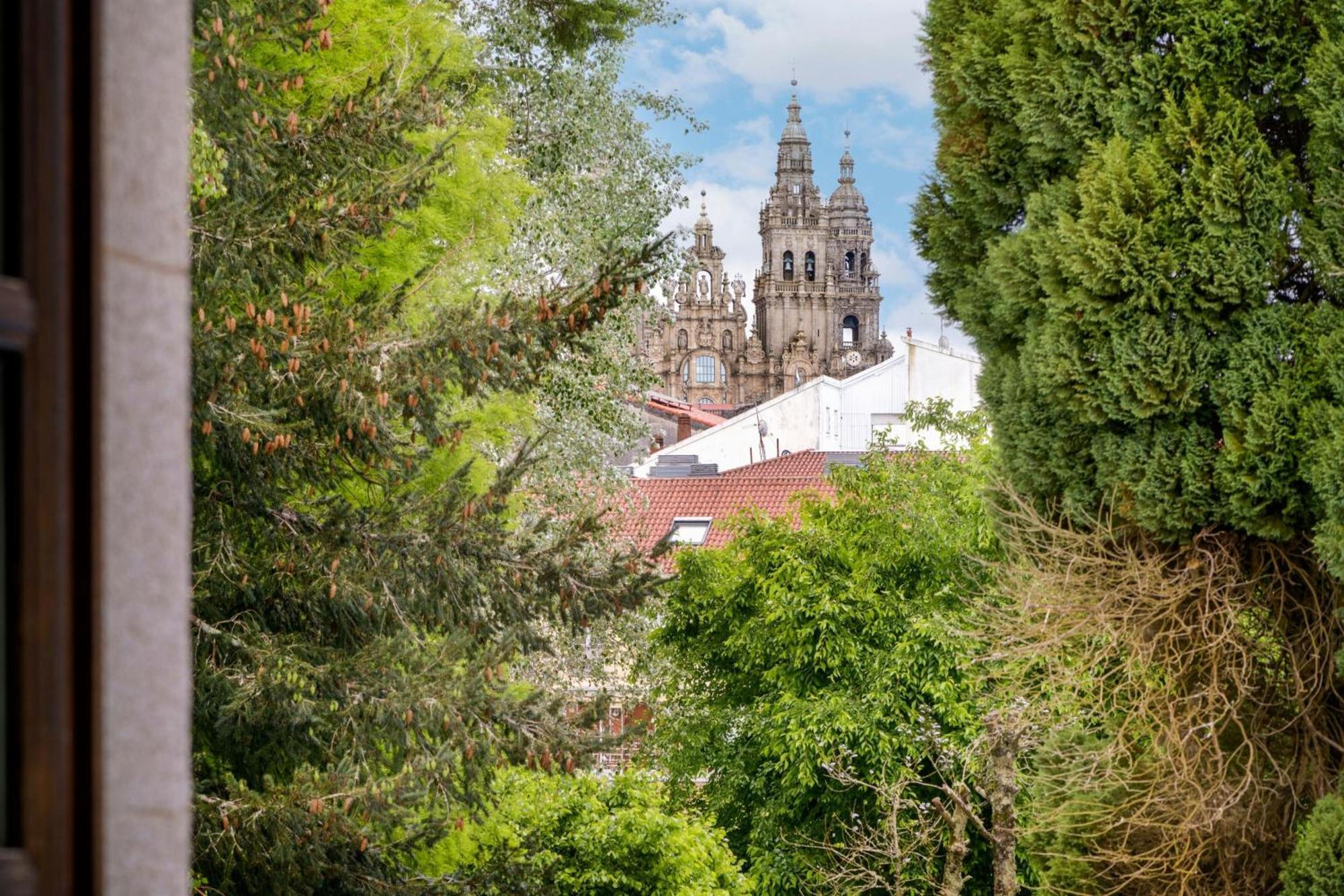 Hotel Palacio Del Carmen, Autograph Collection Santiago de Compostela Dış mekan fotoğraf The monastery of Paço de Sousa