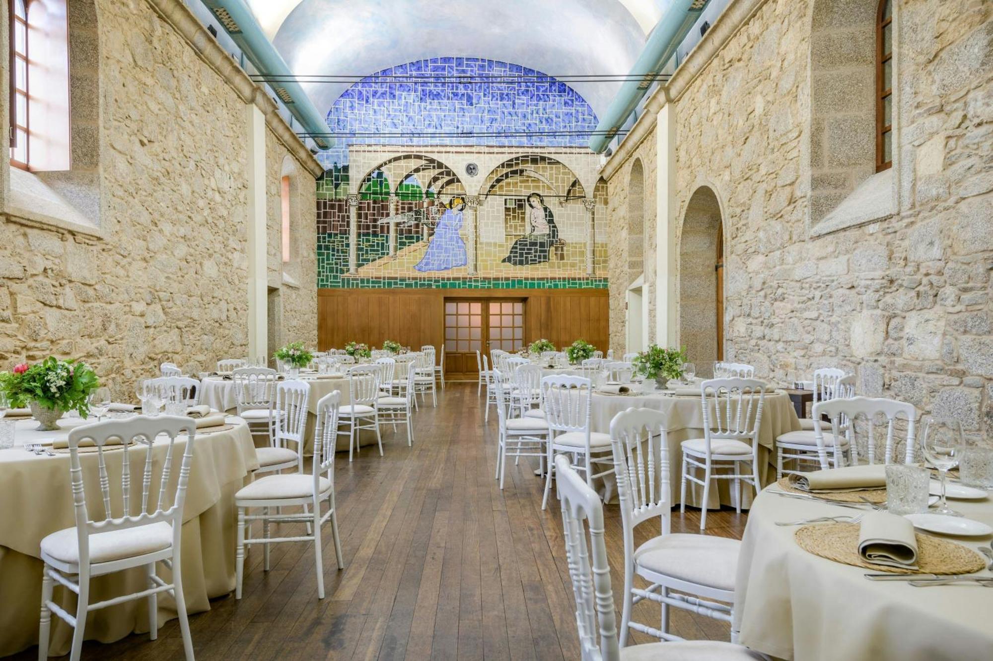 Hotel Palacio Del Carmen, Autograph Collection Santiago de Compostela Dış mekan fotoğraf The Great Hall